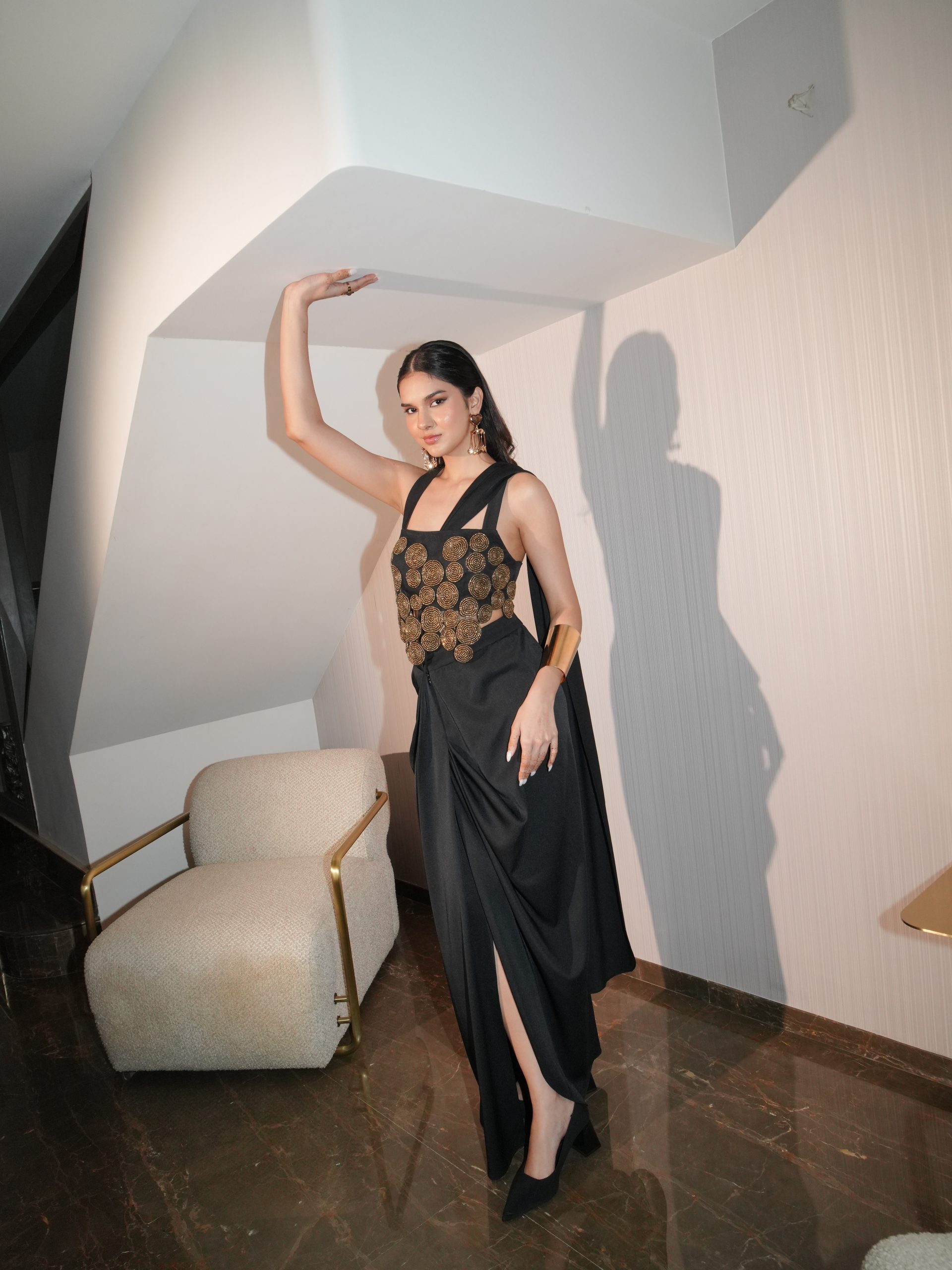 Black Pallu - Image 3