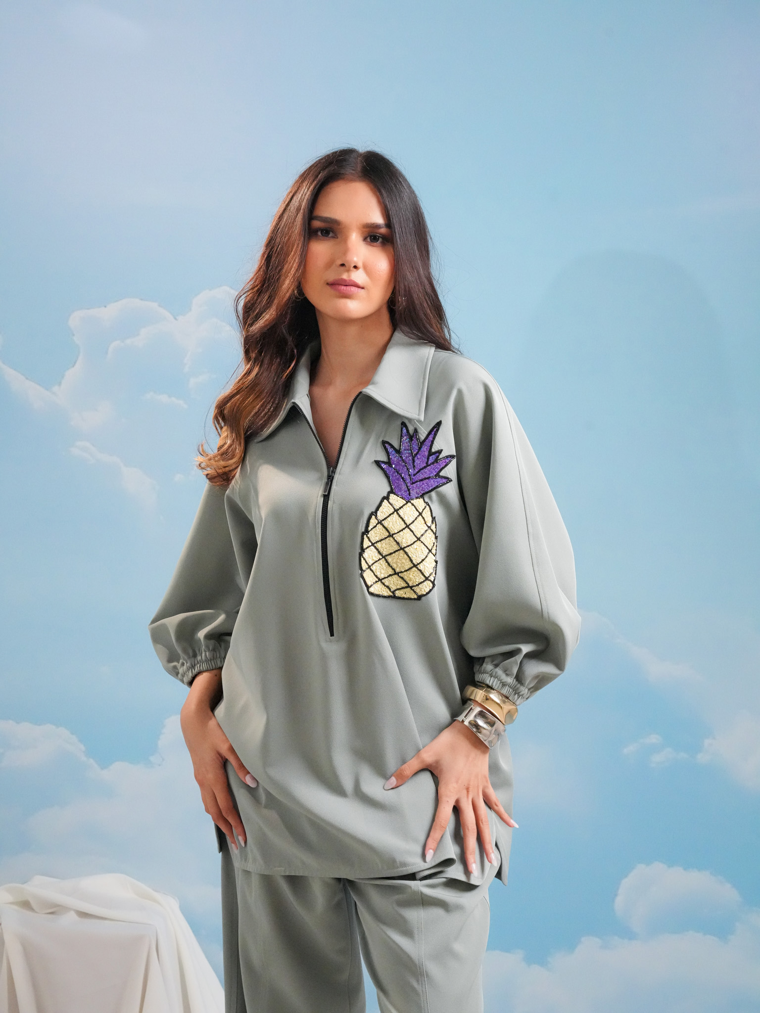 Pineapple motif t shirt